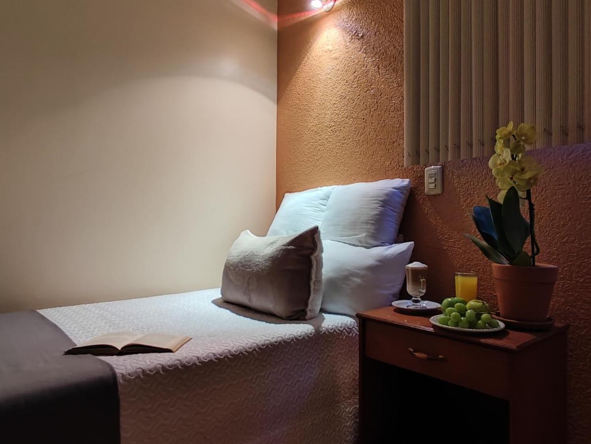 Hotel Express Quinta Soledad Mexico City Luaran gambar